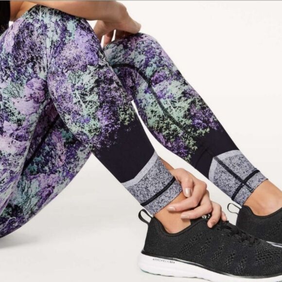 Lululemon Vivid Vision Wunder Under Hi-Rise Tight Leggings Size 2 - Picture 14 of 15